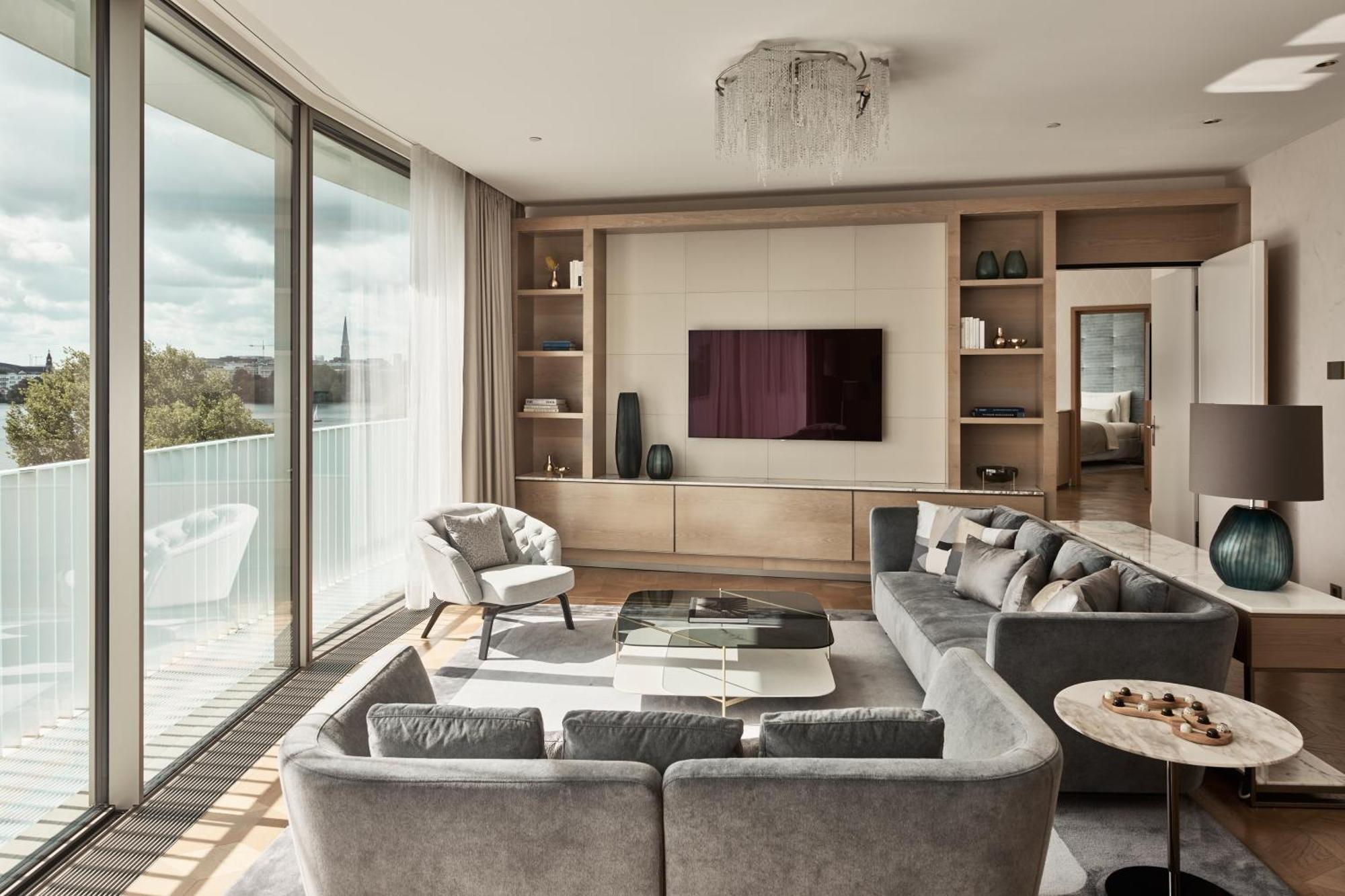 The Fontenay Hamburg Zewnętrze zdjęcie Interior of a typical apartment