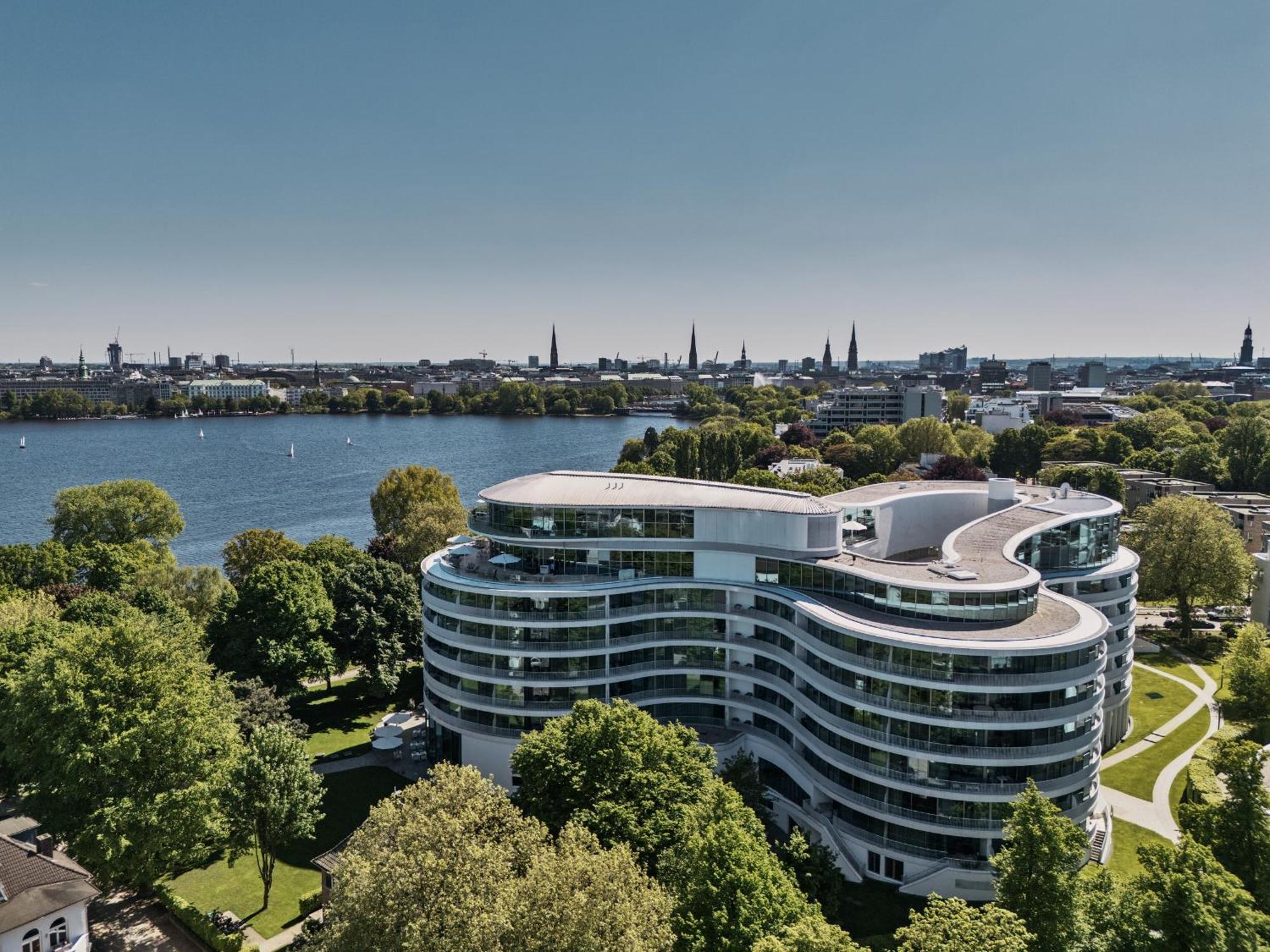 The Fontenay Hamburg Zewnętrze zdjęcie Residential complex in Hamburg